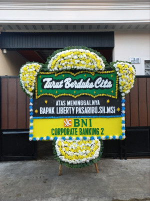 Papan Bunga Duka di Cikurutug