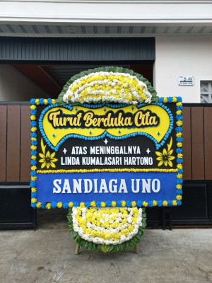 Papan Bunga Duka di Cikurutug